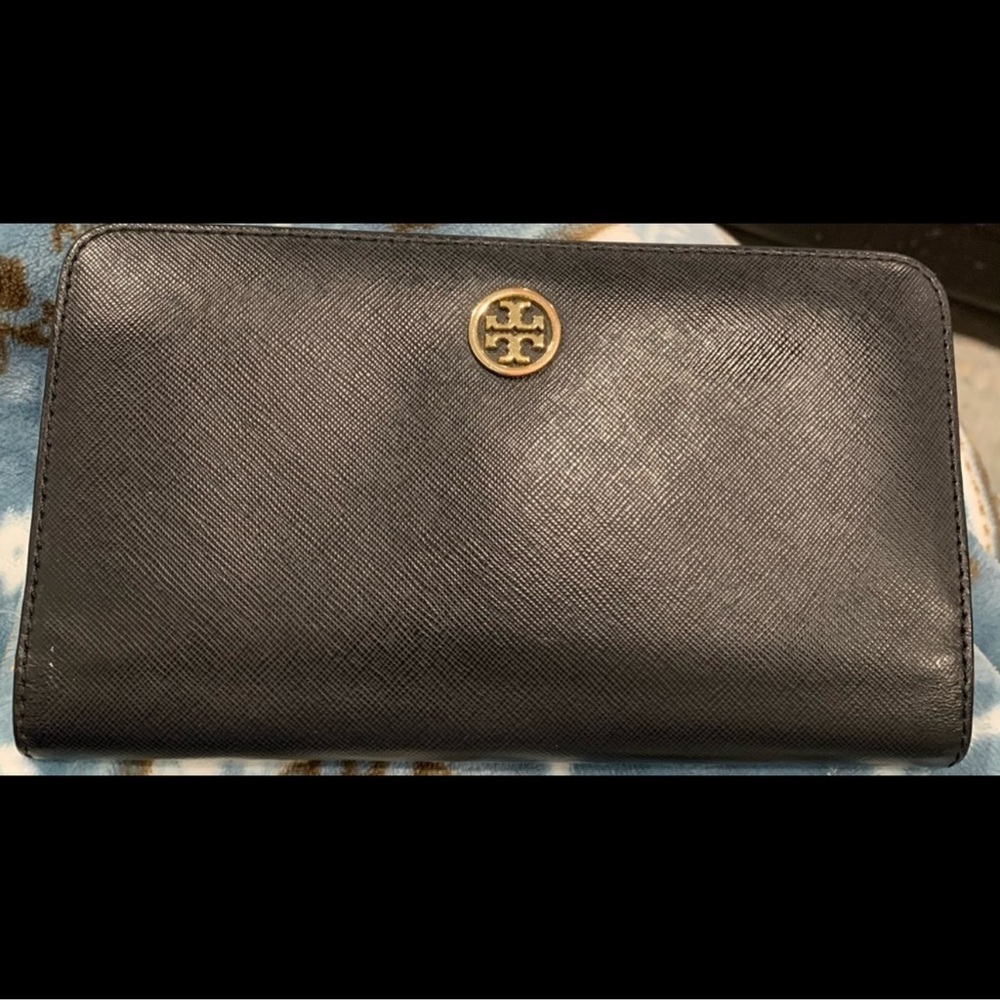 Tory Burch Wallet Black and Gold - Picture 2 of 9